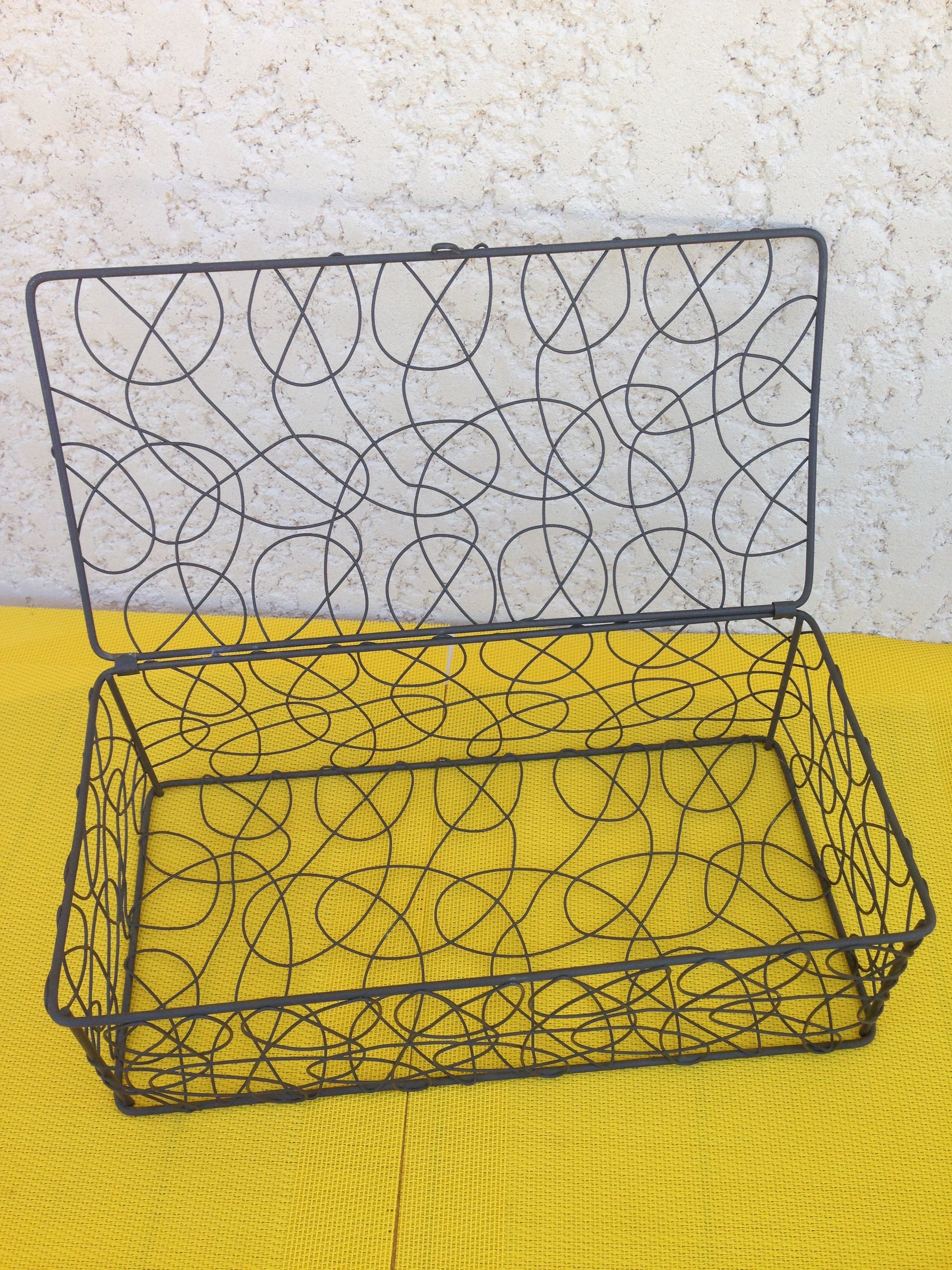 Boîte en fer 33 x 17&nbspcm