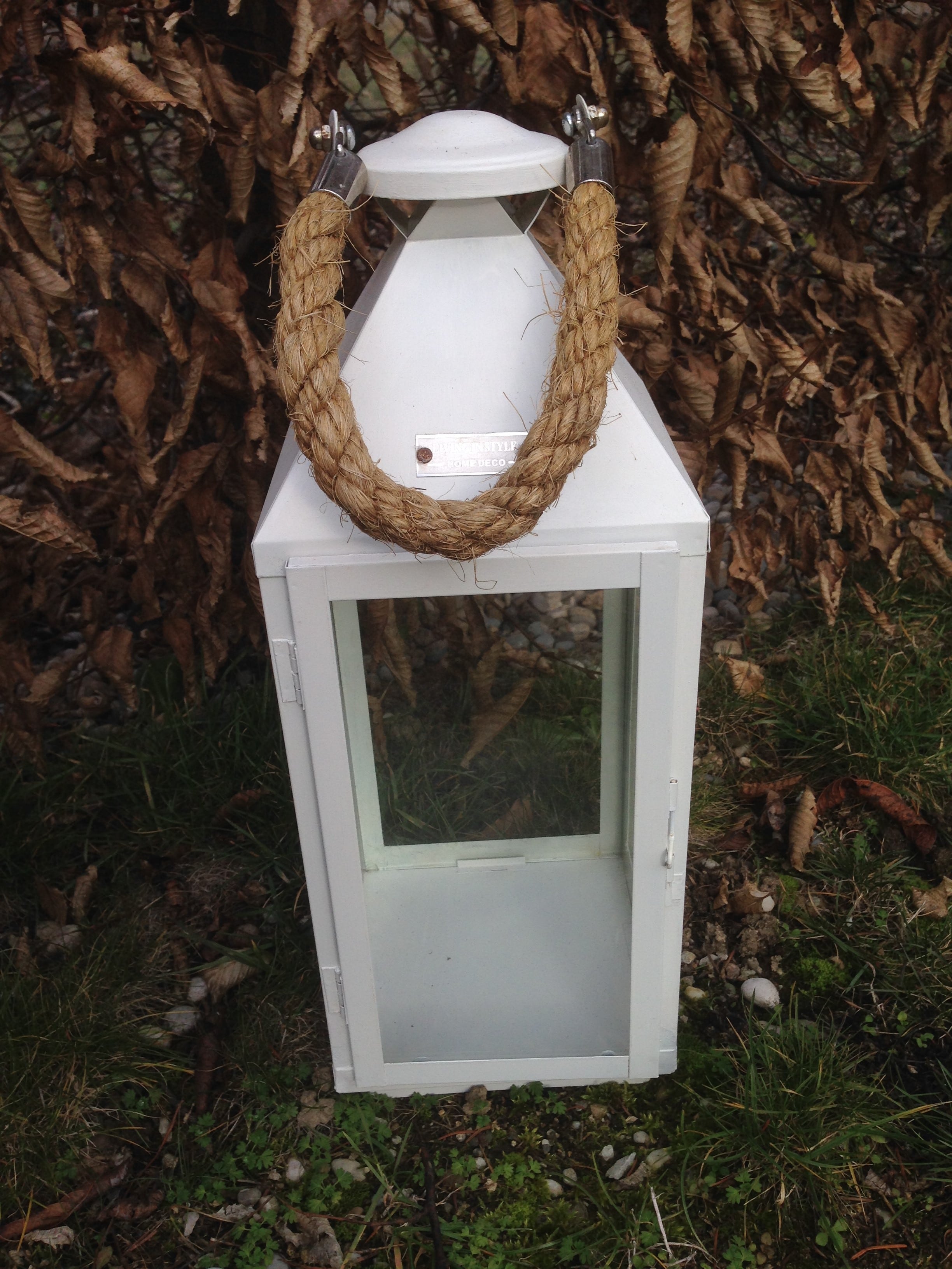 Lanterne blanche avec poignée corde hauteur 40&nbspcm