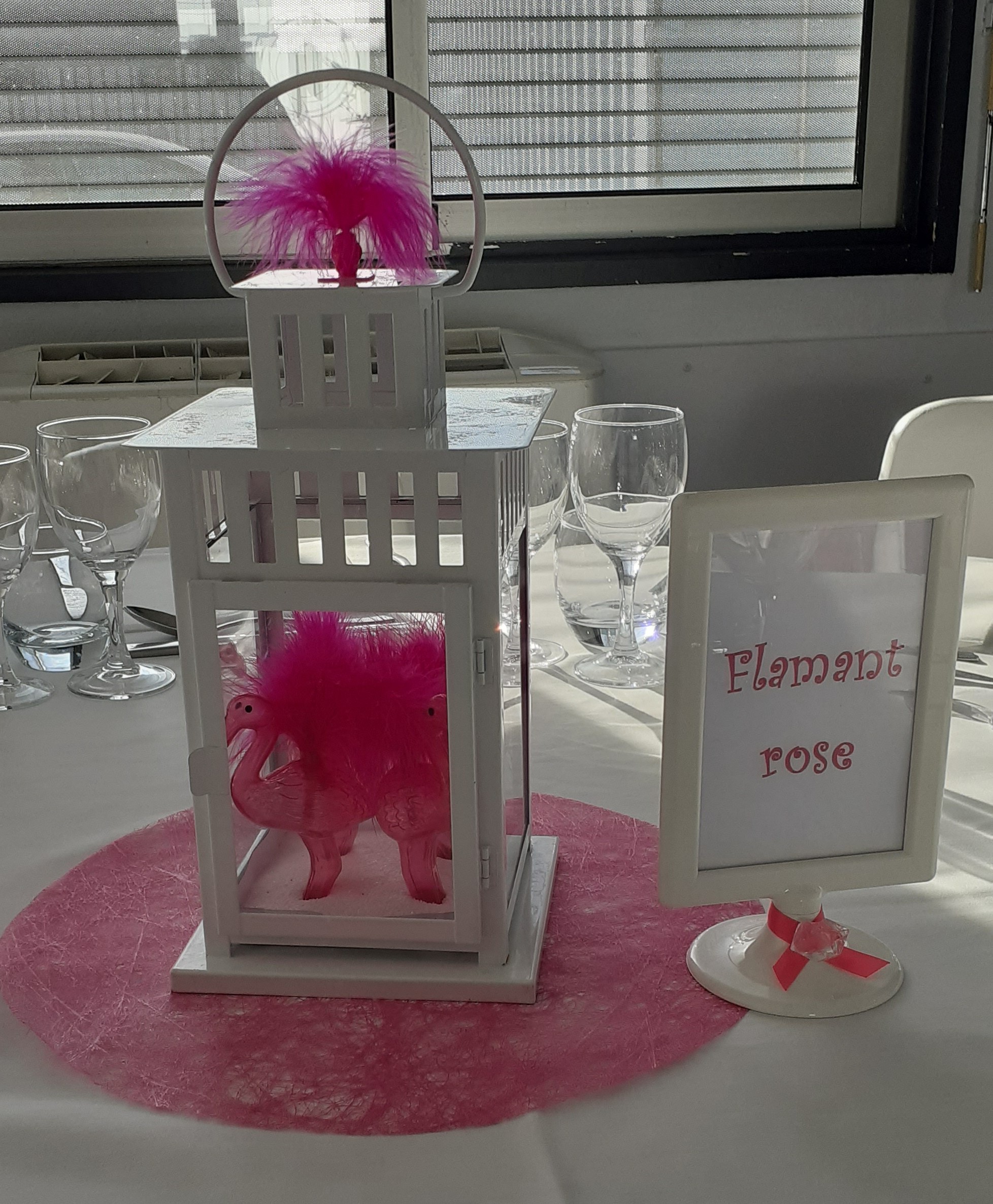 Centre de table flamant rose